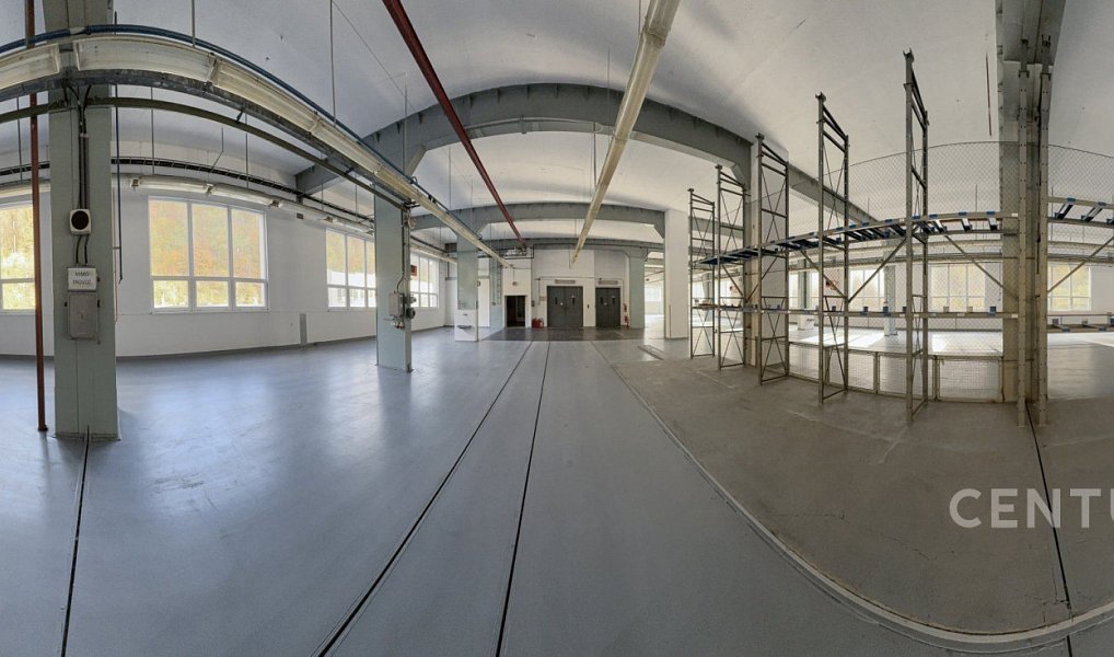 Pronájem výrobních prostor 1 920 m², Adamov – náhled fotky 11