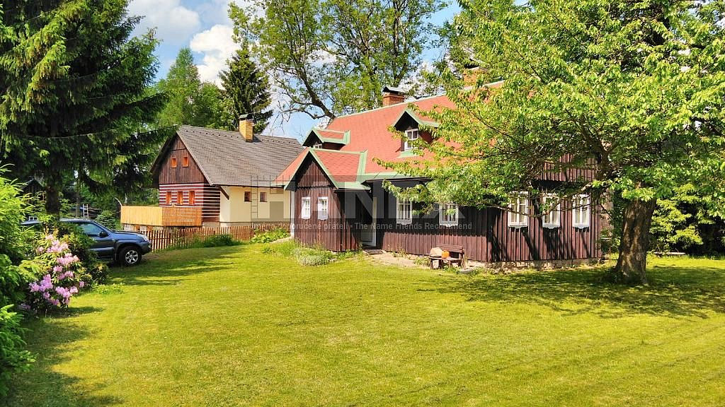 Prodej chaty/chalupy 140 m² s pozemkem 849 m²