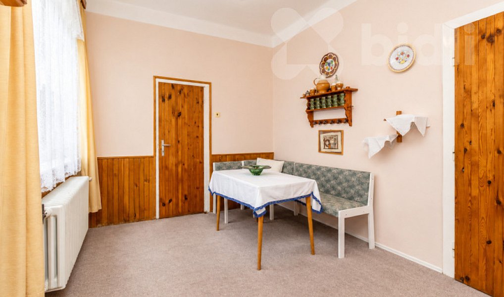 Prodej domu 177 m² s pozemkem 2 250 m², Bílovice nad Svitavou – náhled fotky 9