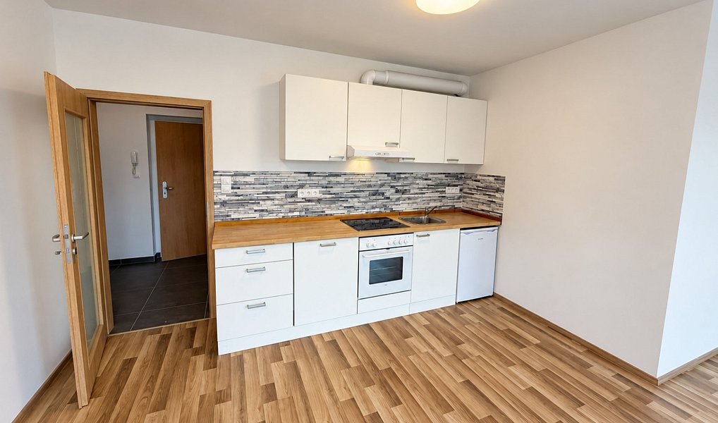 Pronájem bytu 2+kk 55 m², Praha – náhled fotky 4