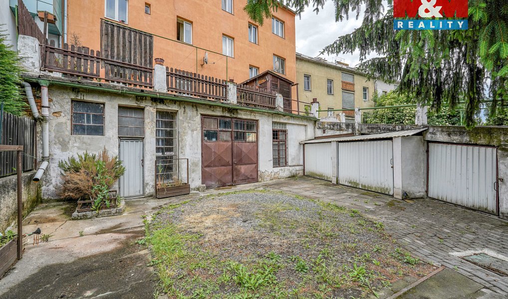 Prodej nájemního domu, činžáku 560 m², Praha – náhled fotky 17
