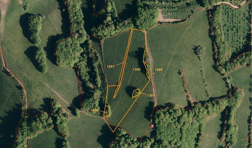 Prodej pozemku, 13881 m², Vsetín, Seninka