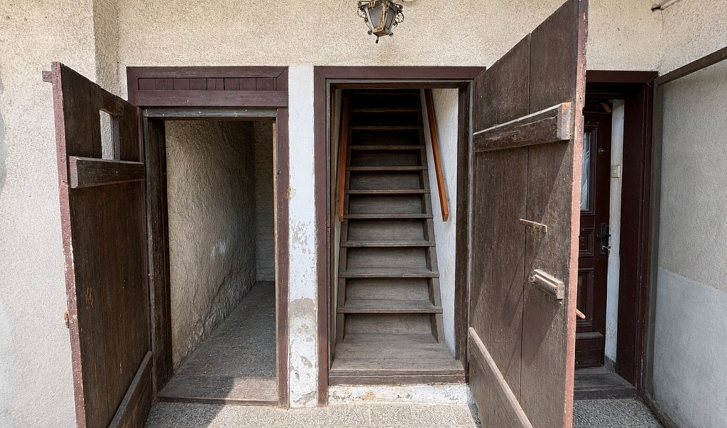Pronájem bytu 3+1 127 m², Dešov – náhled fotky 18