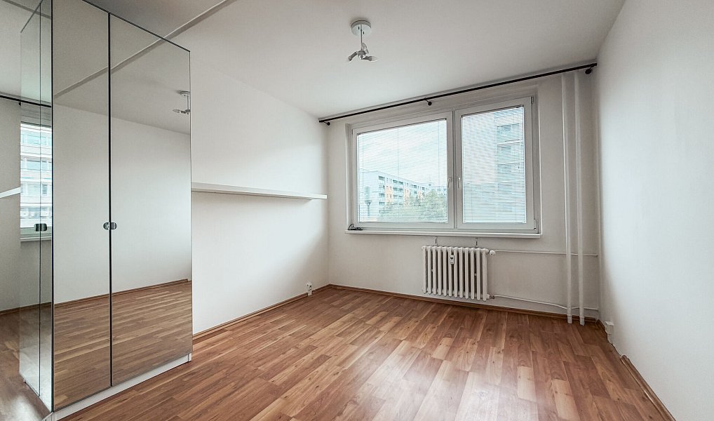 Pronájem bytu 3+1 80 m², Praha – náhled fotky 12