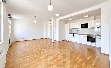 Pronájem bytu 2+kk 72 m²