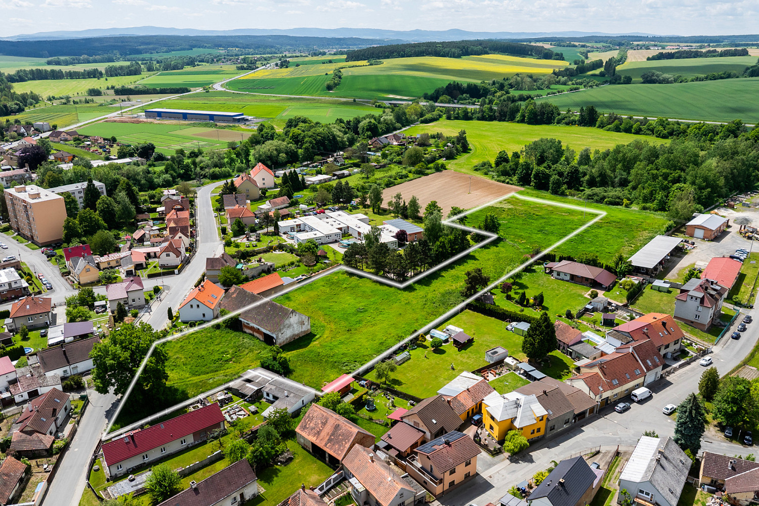 Prodej stavebního pozemku 10 396 m² - Widok 2