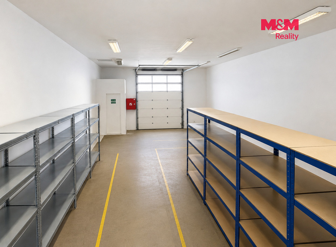 Pronájem obchodních prostor 210 m² — photo 2