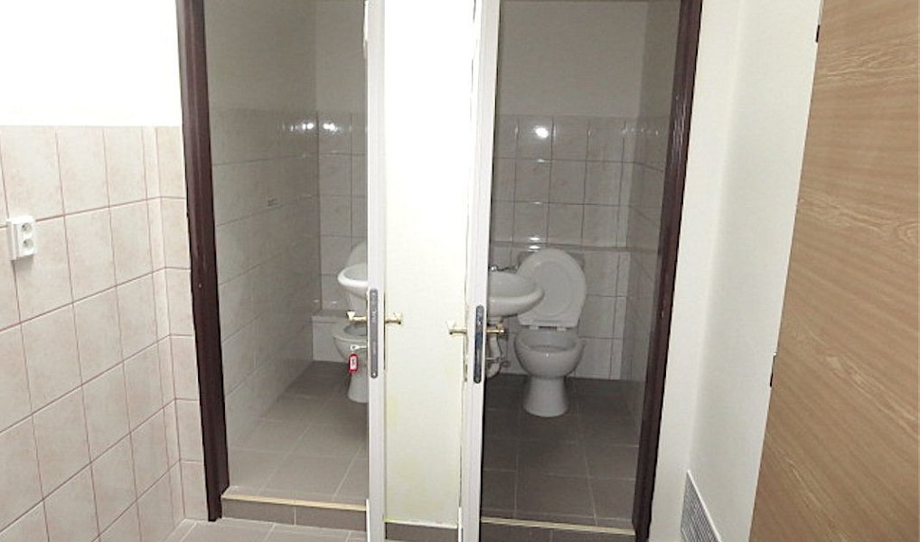 Pronájem kanceláře 175 m², Krnov – náhled fotky 7