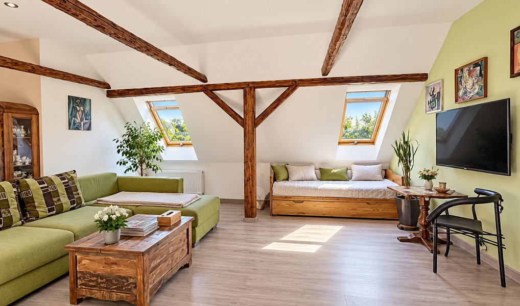 Prodej domu 140 m² s pozemkem 15 000 m², Lanžov – náhled fotky 34