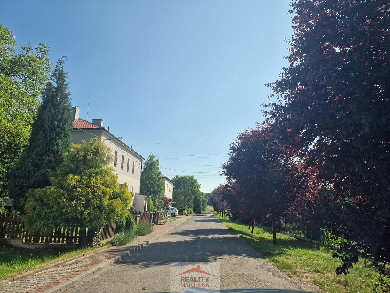 Prodej stavebního pozemku 1 060 m² – fotografie 2