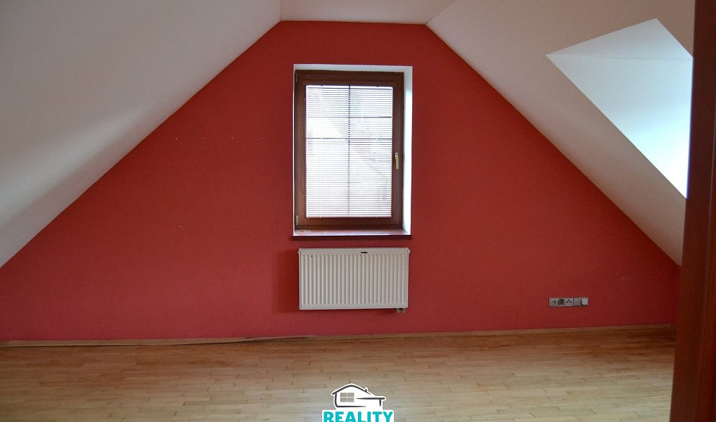 Prodej domu 690 m² s pozemkem 611 m², Hejnice – náhled fotky 19