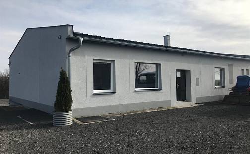Pronájem komerčního objektu (jiného typu) 237 m², Tovačov - Tovačov I-Město, okres Přerov