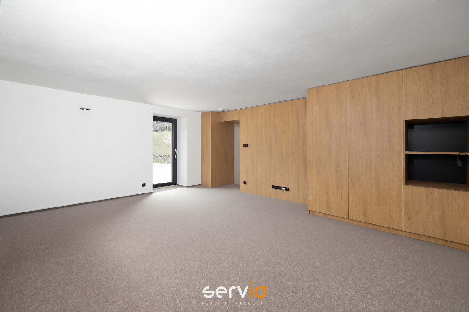 Prodej komerčního objektu (jiného typu) 48 m² — photo 3