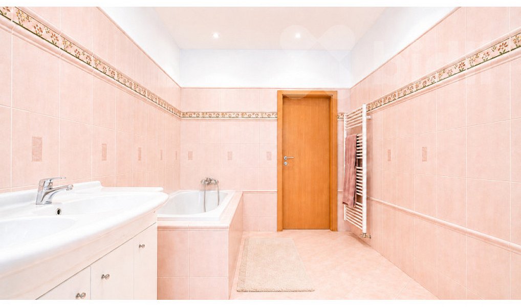 Prodej domu 220 m² s pozemkem 715 m², Praha – náhled fotky 12