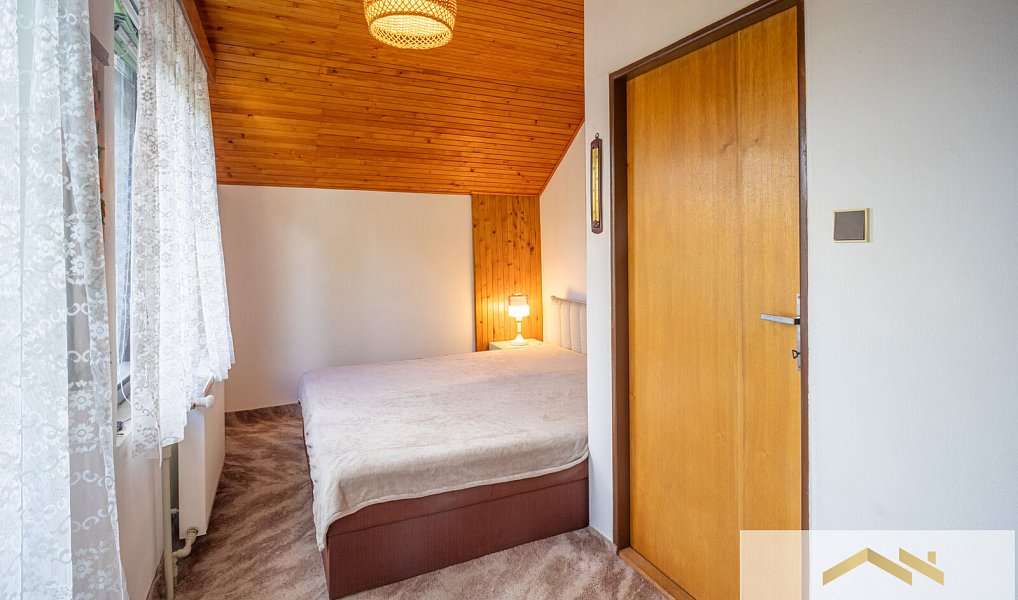 Prodej domu 90 m² s pozemkem 592 m², Tehov – náhled fotky 17