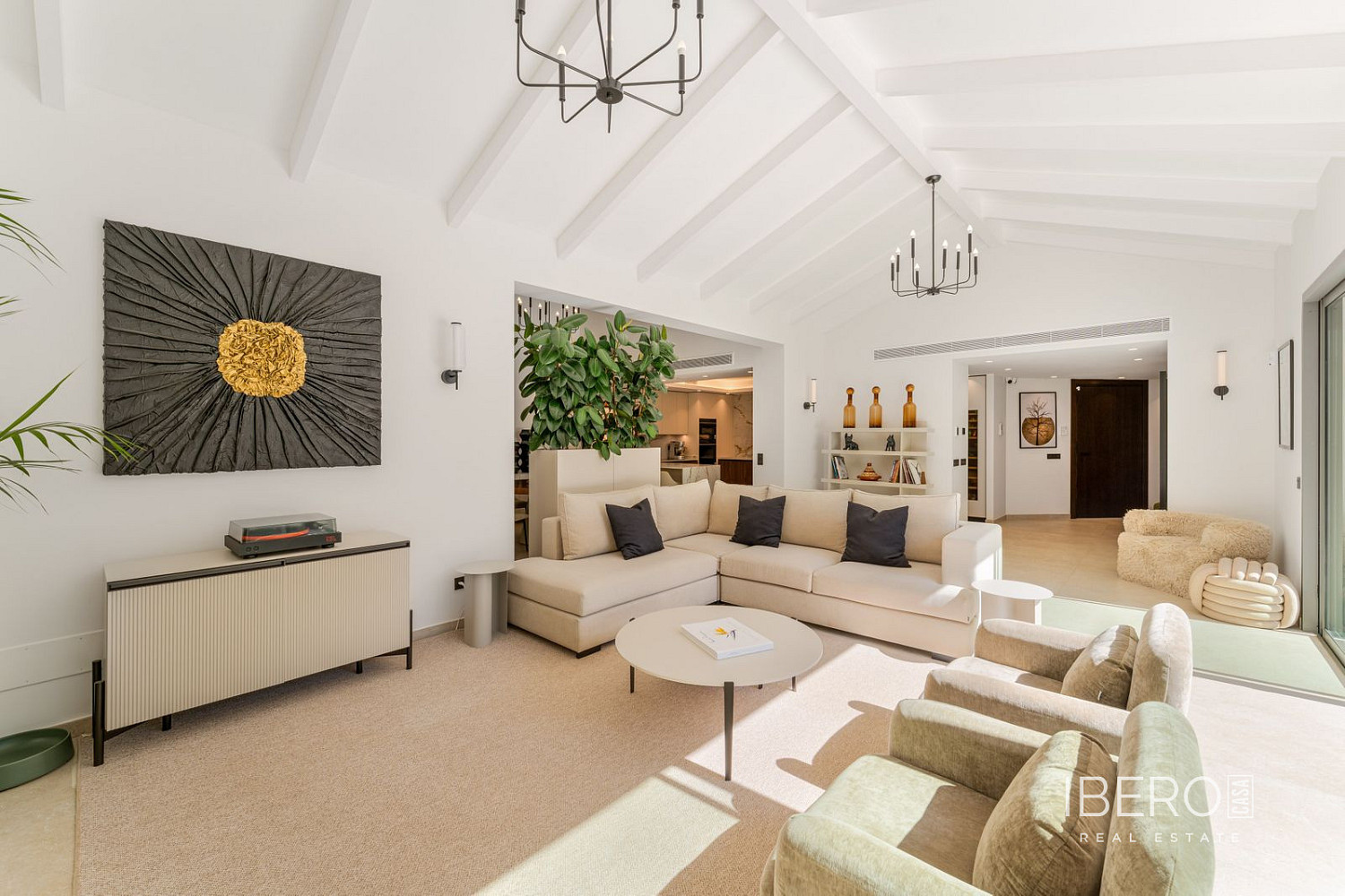 Prodej domu 453 m² s pozemkem 1 340 m² - Vista 4