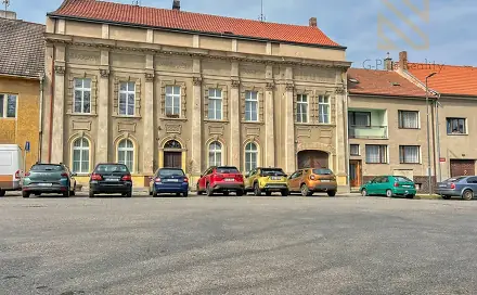 Prodej domu 454 m² s pozemkem 164 m², nám. Komenského, Kostelec nad Labem, okres Mělník