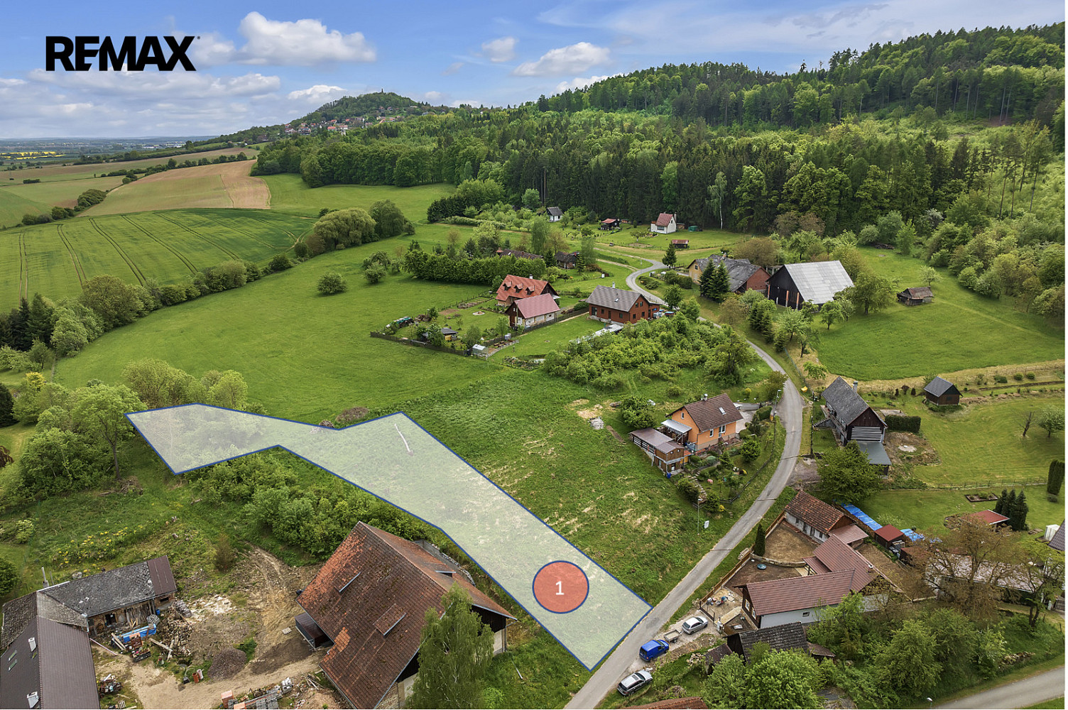 Prodej stavebního pozemku 1 400 m² – fotografie 4