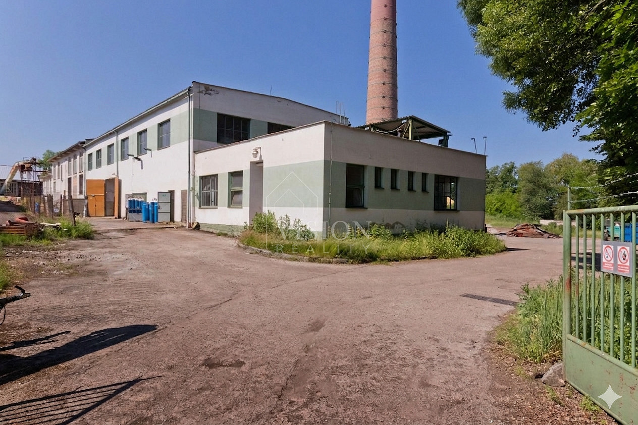 Prodej výrobních prostor 592 m² – fotografie 4