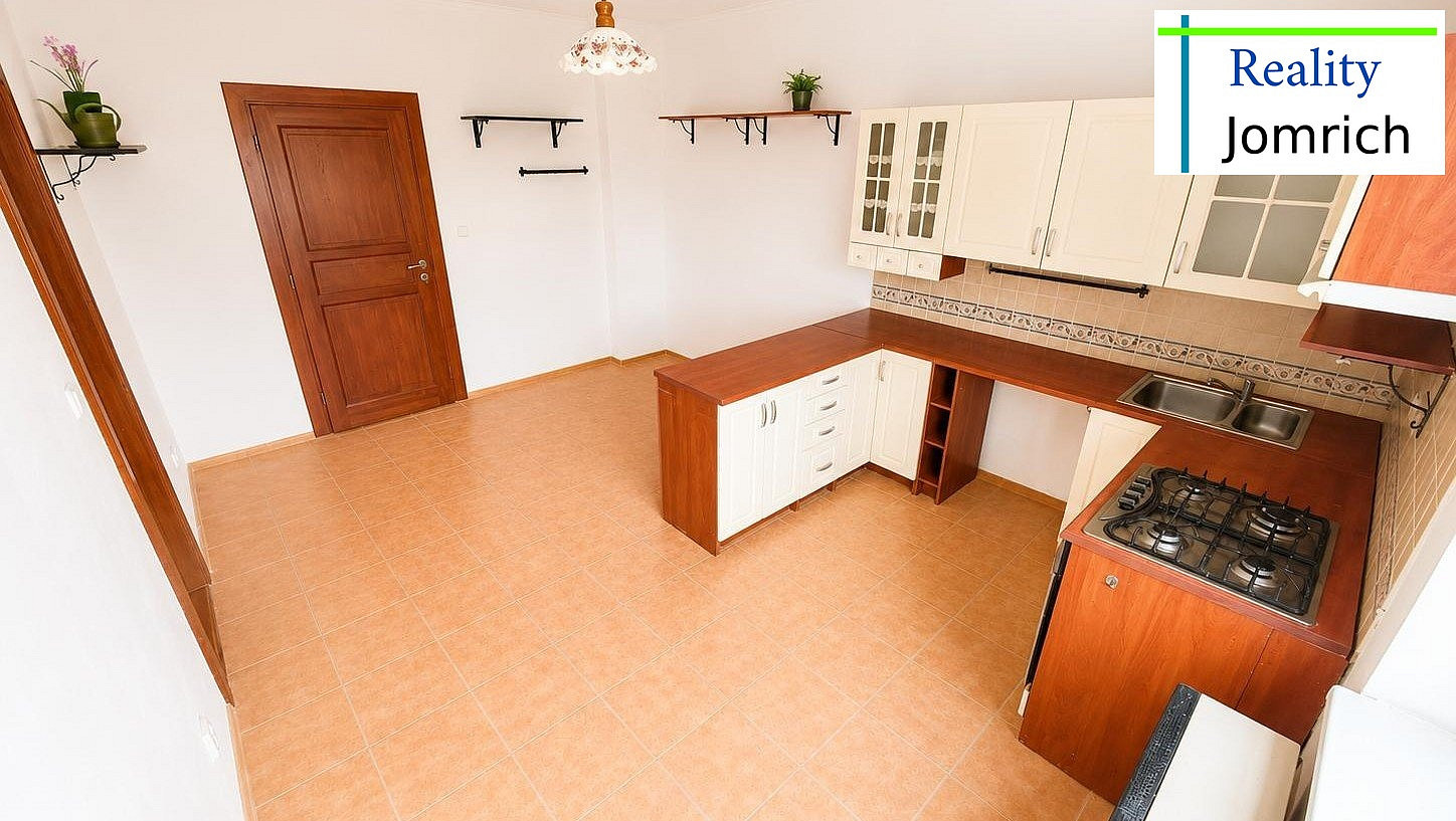 Pronájem bytu 2+kk 42 m²