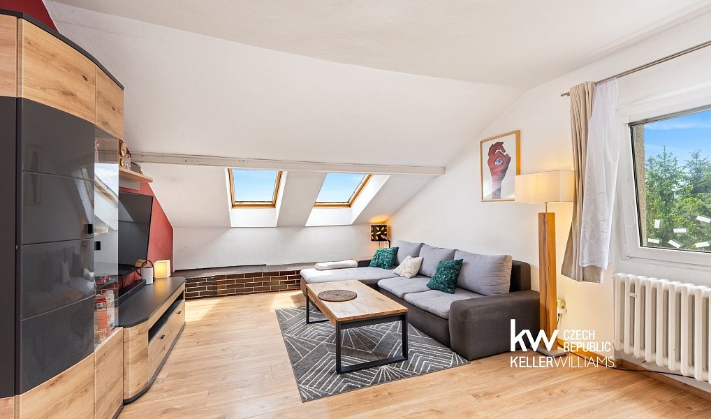 Prodej domu 281 m² s pozemkem 1 484 m², Černošice – náhled fotky 12