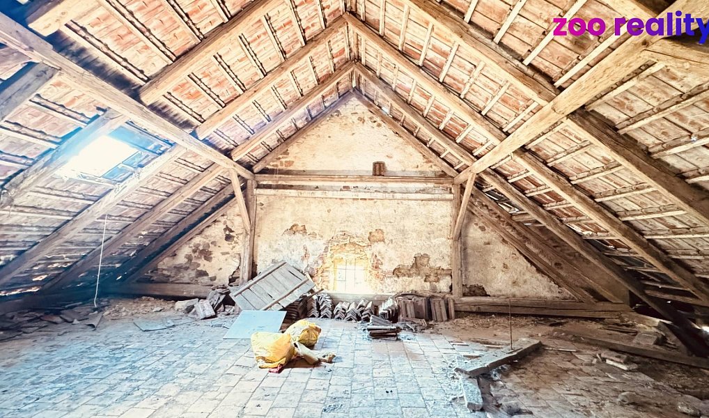 Prodej domu 306 m² s pozemkem 1 596 m², Nová Bystřice – náhled fotky 15