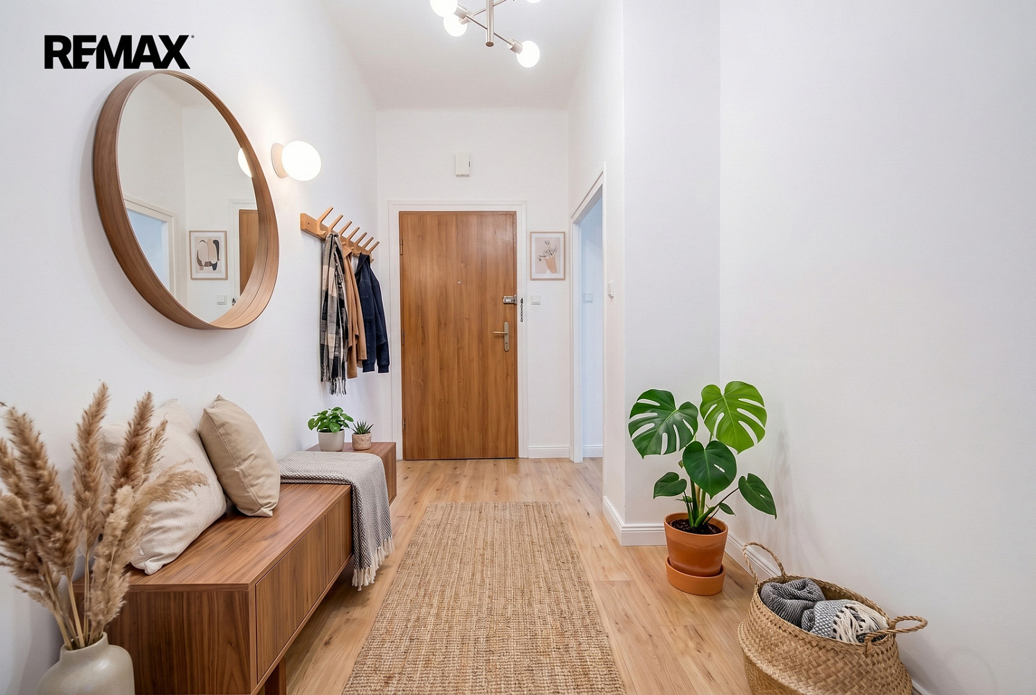 Prodej domu 200 m² s pozemkem 307 m² – fotografie 2