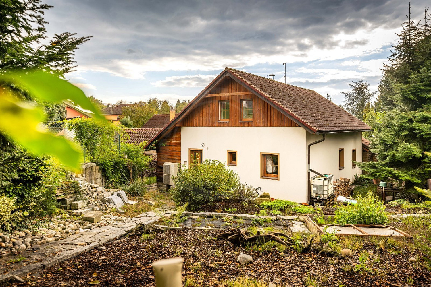 Prodej domu 125 m² s pozemkem 1 061 m²