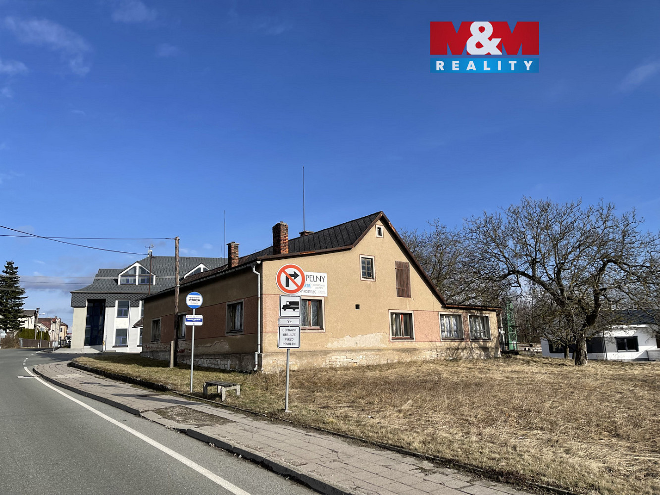 Prodej domu 200 m² s pozemkem 1 929 m²