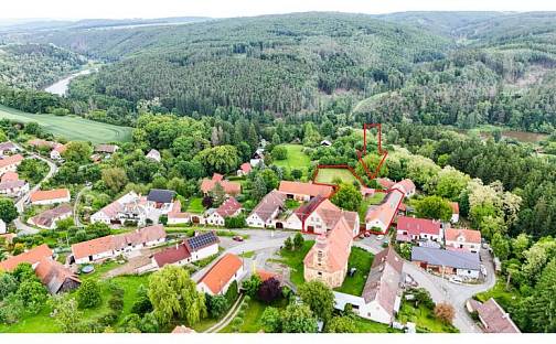 Prodej domu 1 206 m² s pozemkem 3 591 m², Hromnice - Planá, okres Plzeň-sever