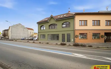 Prodej domu 350 m² s pozemkem 224 m², Pohořelice, okres Brno-venkov
