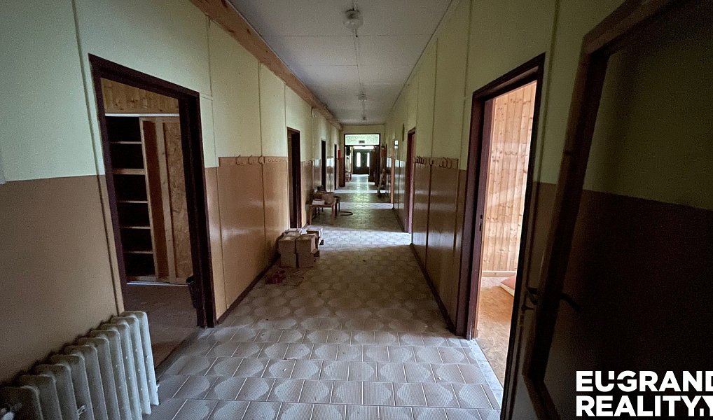 Prodej ubytovacího objektu 1 500 m², Rumburk – náhled fotky 20