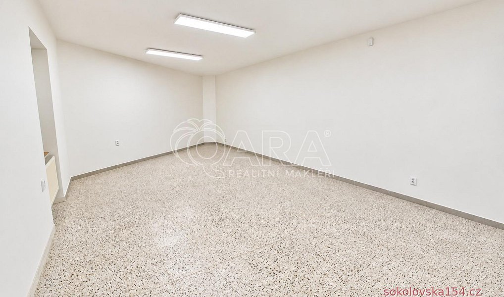 Prodej bytu 1+kk 33 m², Praha – náhled fotky 4
