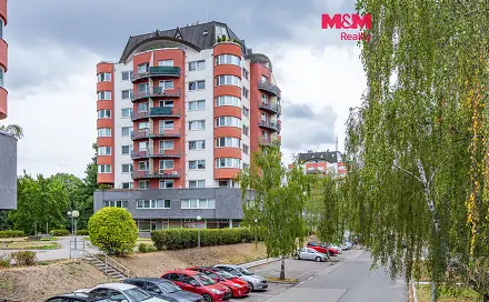 Pronájem bytu 2+kk 55 m², nábřeží Závodu míru, Pardubice - Zelené Předměstí