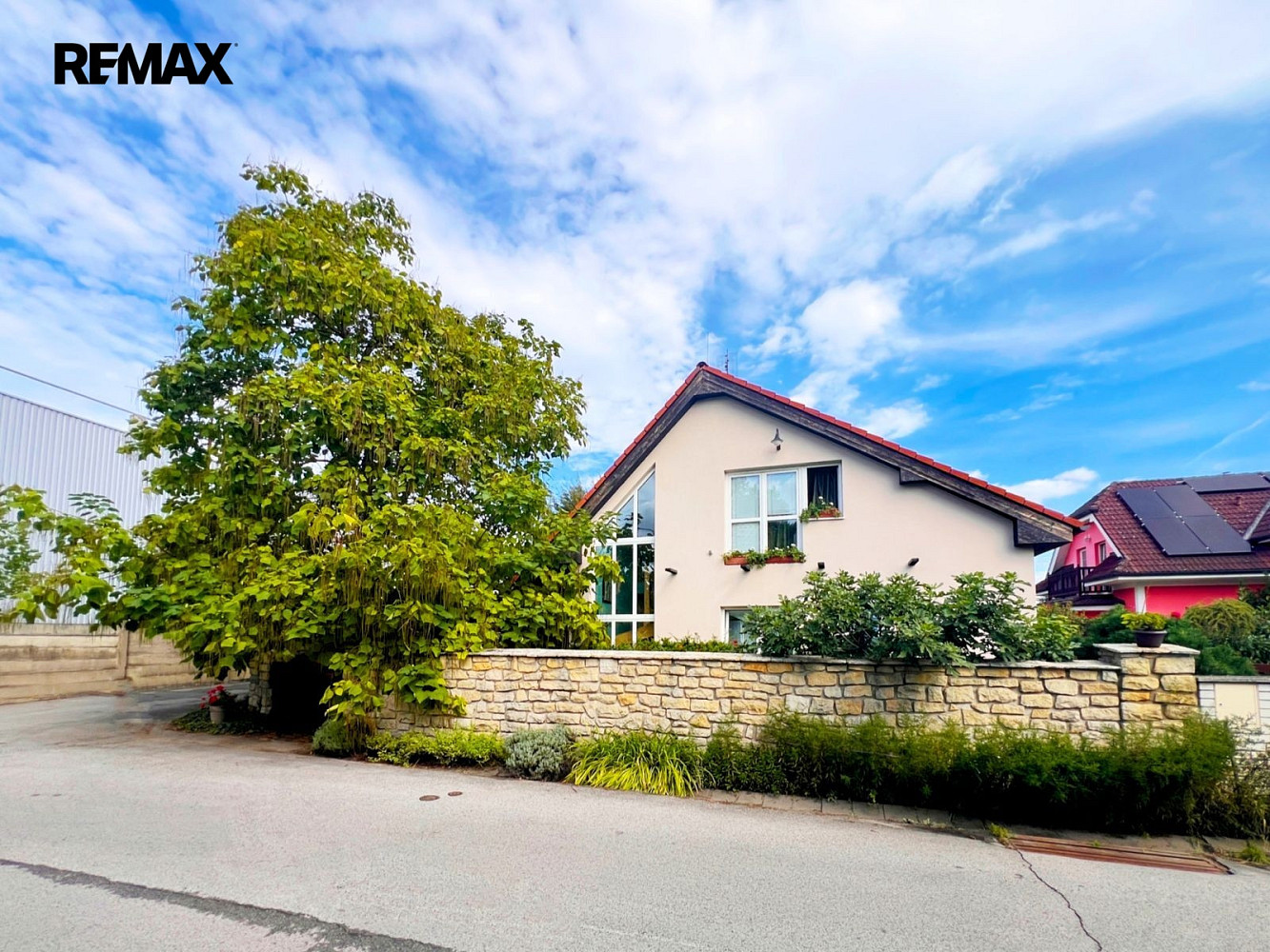 Prodej domu 200 m² s pozemkem 545 m²
