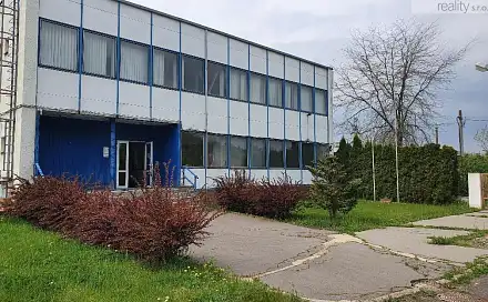 Pronájem komerčního objektu (jiného typu) 400 m², Korozluky, okres Most