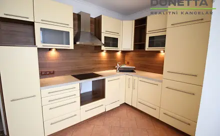 Pronájem bytu 2+kk 46 m², Na Mušce, Holice, okres Pardubice