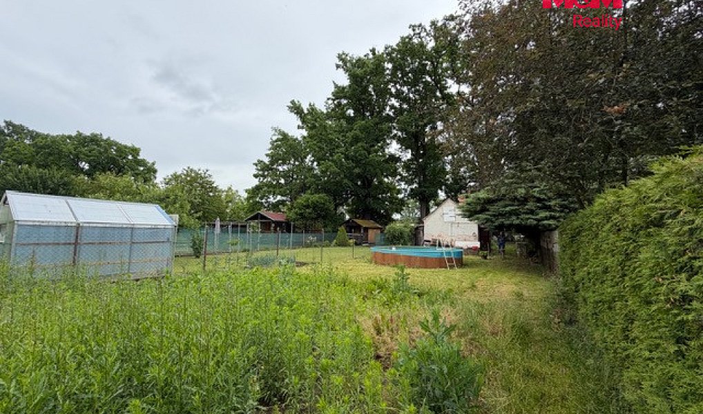 Prodej zahrady 615 m², Louny – náhled fotky 14