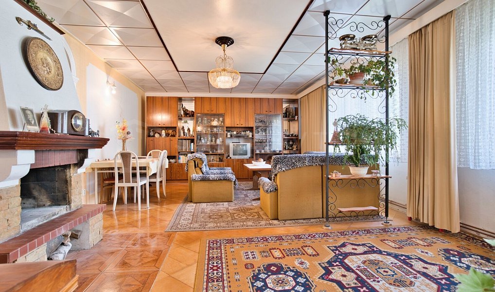 Prodej domu 239 m² s pozemkem 241 m², Šternberk – náhled fotky 2