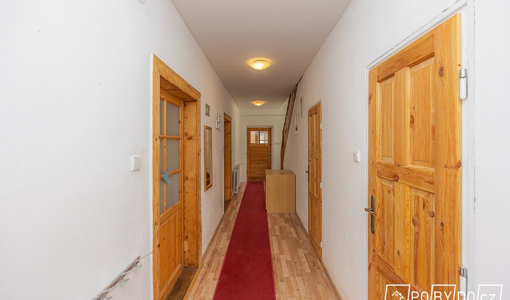 Prodej domu 184 m² s pozemkem 976 m², Zbůch – náhled fotky 15