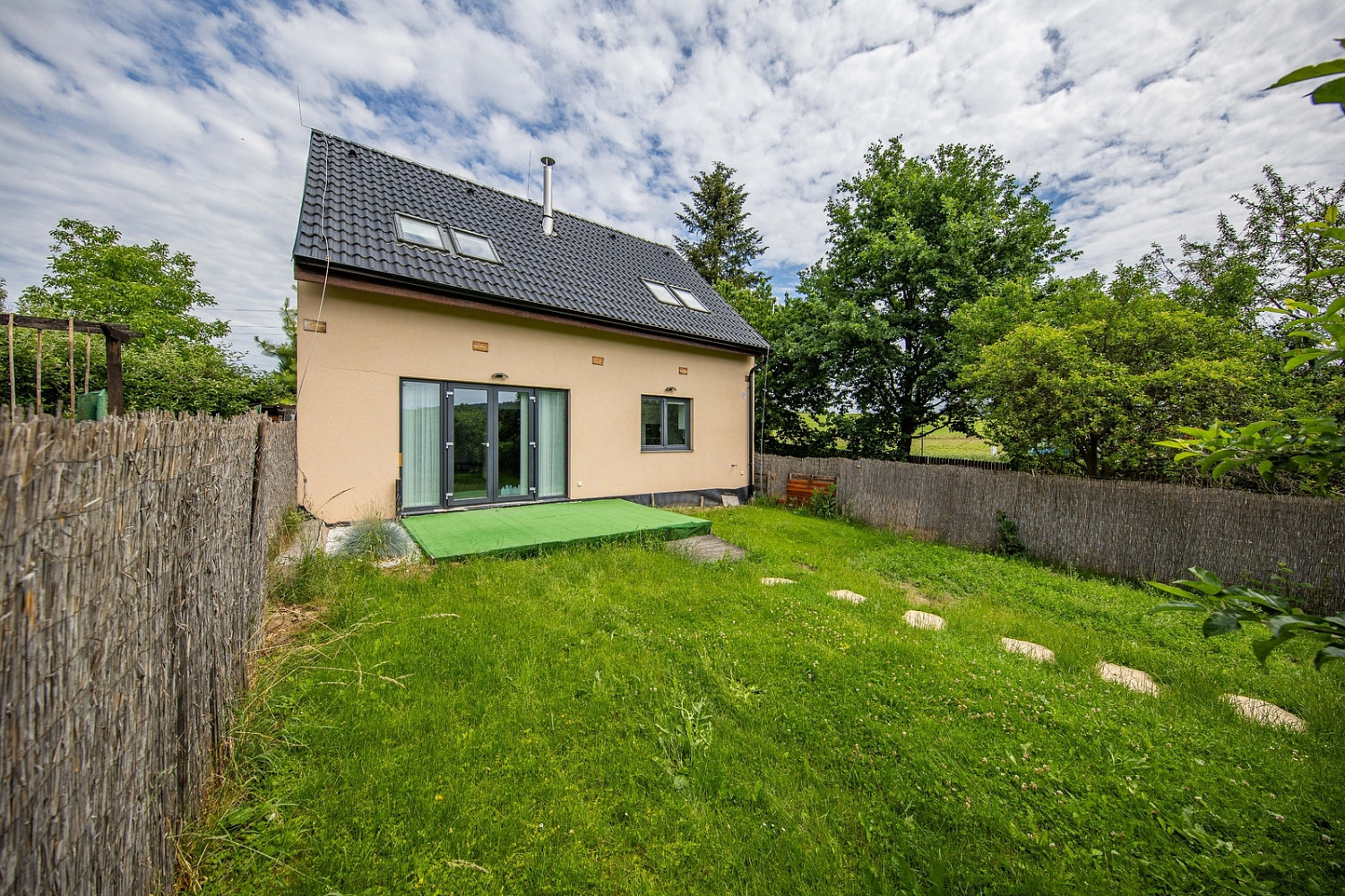 Prodej domu 115 m² s pozemkem 75 m²