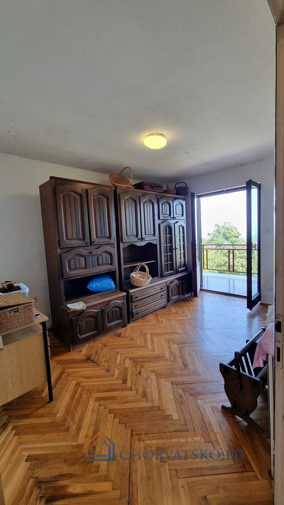 Prodej domu 200 m² s pozemkem 1 000 m² - Altro