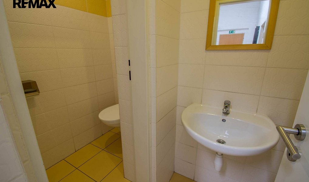 Pronájem kanceláře 61 m², Hradec Králové – náhled fotky 11
