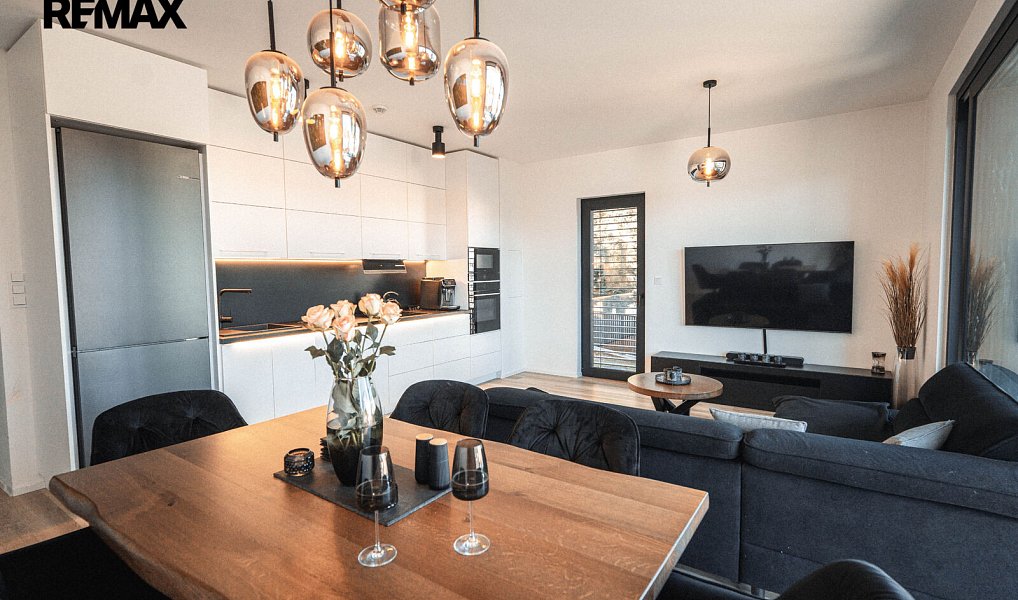 Prodej bytu 3+kk 86 m², Humpolec – náhled fotky 2