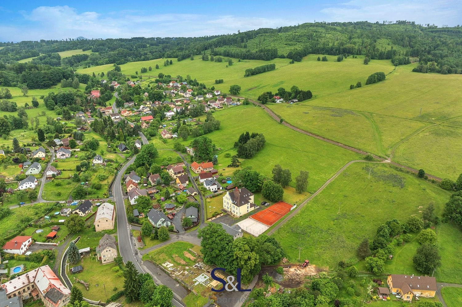 Prodej komerčního pozemku 2 631 m² – fotografie 5