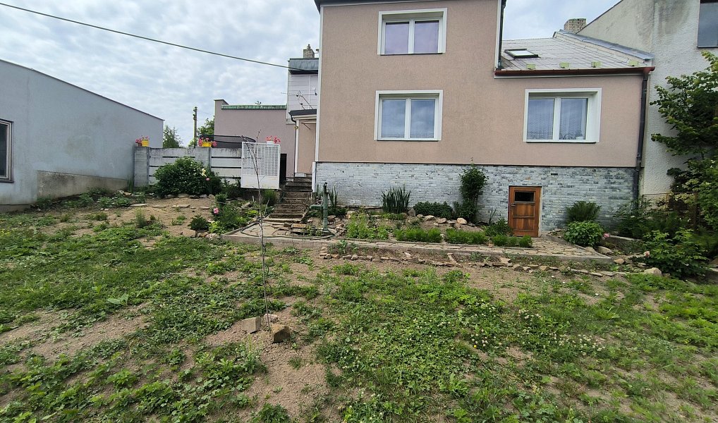 Prodej domu 160 m² s pozemkem 1 001 m², Konice – náhled fotky 8