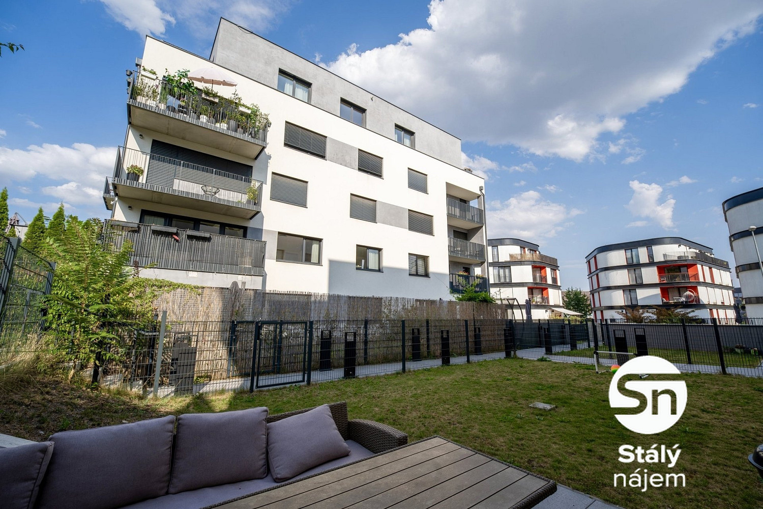 Pronájem bytu 2+kk 73 m²