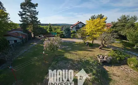 Prodej stavebního pozemku 550 m², U žlábku, Praha 5 - Lipence