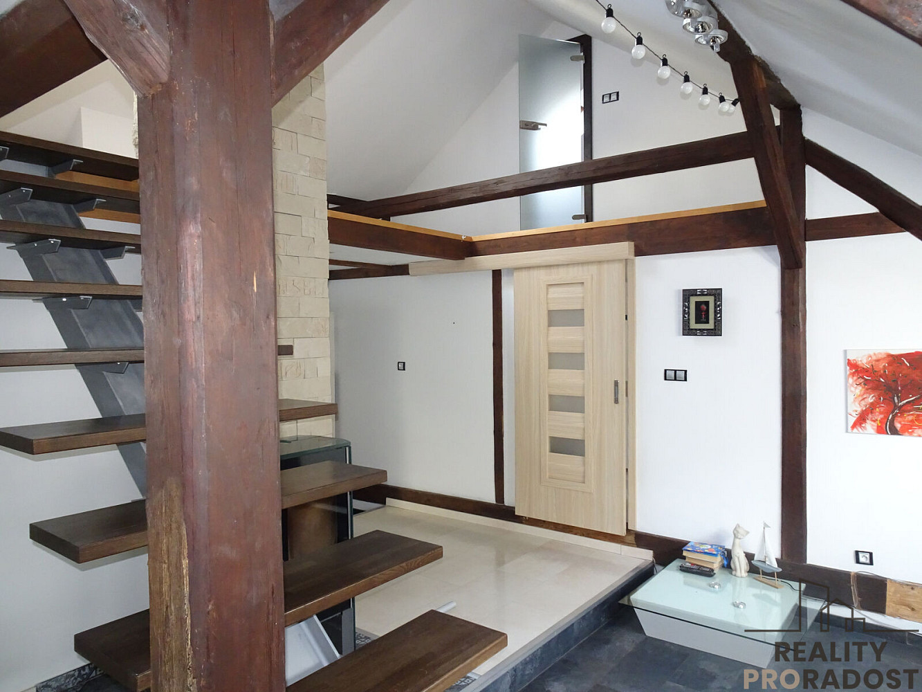 Prodej domu 250 m² s pozemkem 320 m² – fotografie 5