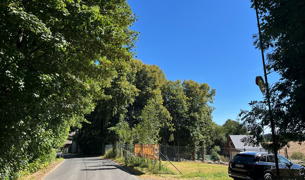 Prodej stavebního pozemku 1 164 m², Tři Sekery – náhled fotky 7